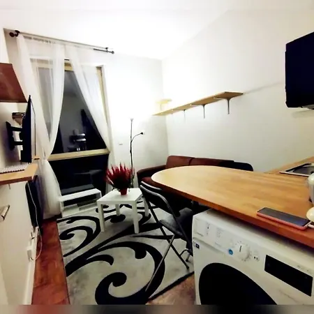 בית נופש Le Napoleon Invalides Independante *